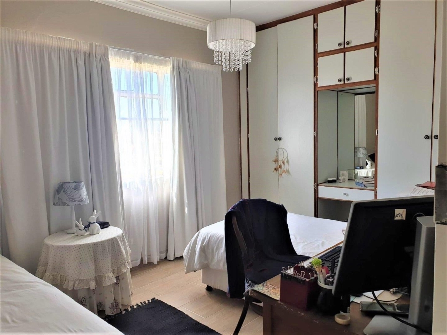 4 Bedroom Property for Sale in Roodewal Free State